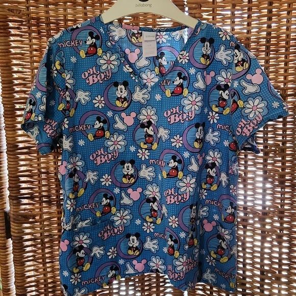 Disney Mickey Mouse OH Boy Scrub Top L - Picture 1 of 5